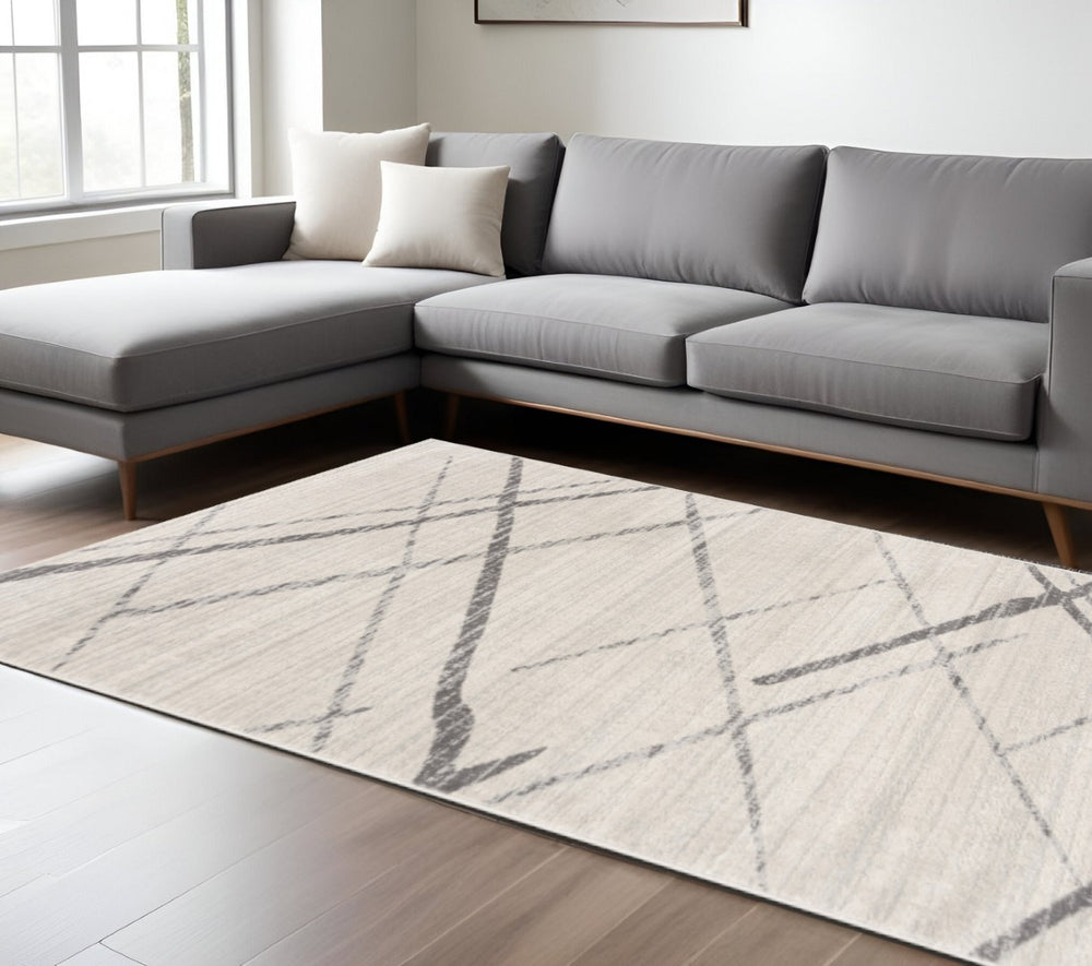 HomeRoots 12' X 18' Gray Geometric Washable Area Rug - Stylish Non-Skid Design for High-Traffic Spaces! 392885