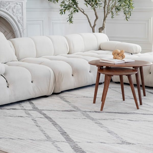 Homeroots 12' X 18' Gray Geometric Washable Non Skid Area Rug  Polypropylene 392885