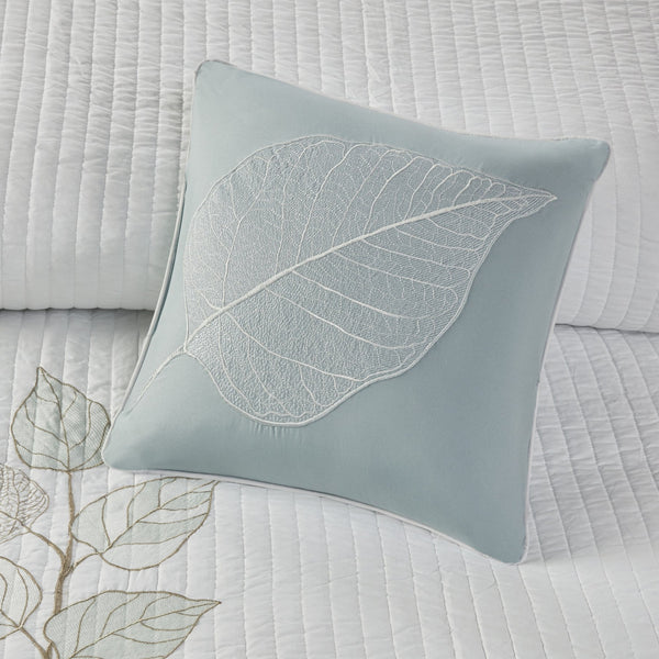 English Elm 6 Piece Embroidered Quilt Set Caelie Blue Reversible Microfiber Soft King/Cal King with Pillows, Machine Washable B03597615