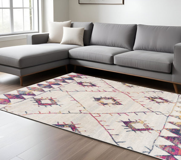 HomeRoots 20' Ivory and Gold Abstract Geometric Runner Rug - Handcrafted Elegance for Modern & Bohemian Spaces 9’ x 13’ 393059