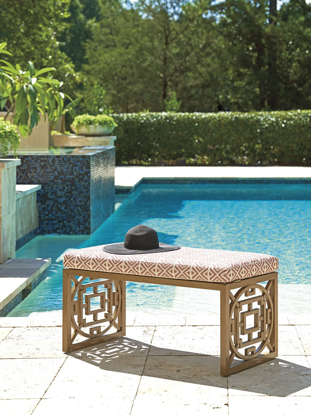 Lexington Tommy Bahama Outdoor 3930-836-40 Elegant Los Altos Valley View Bench For Stylish Outdoor Living And Entertaining Spaces  Wood 3930-836-40