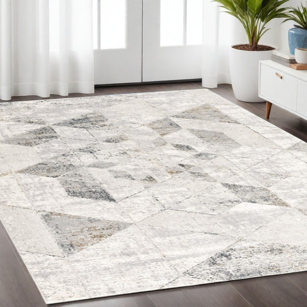 HomeRoots 4' Modern Gray and Ivory Abstract Area Rug - Power Loomed Viscose for Cozy, Stylish Home Decor 5' X 8' 393220