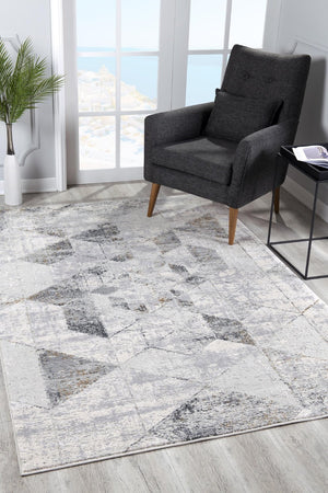 HomeRoots 4' Modern Gray and Ivory Abstract Area Rug - Power Loomed Viscose for Cozy, Stylish Home Decor 8' X 11' 393222