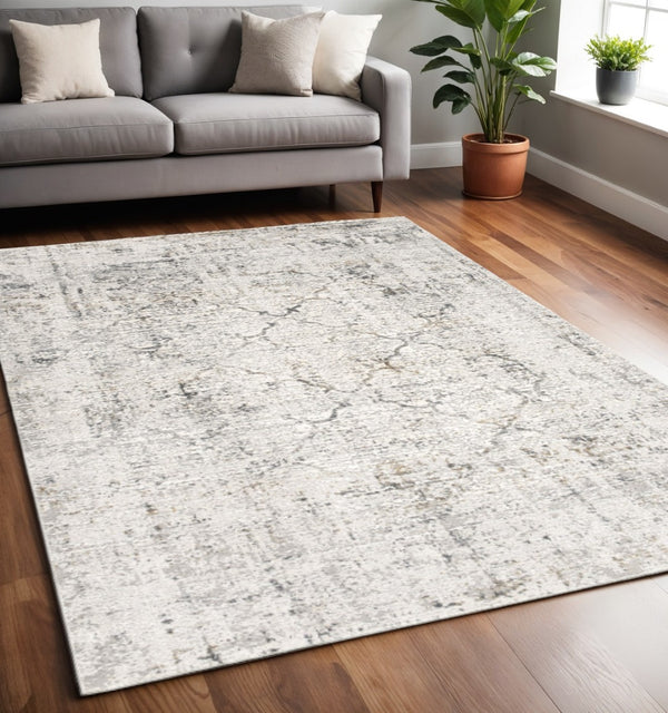 HomeRoots 4' Elegant Gray and Ivory Abstract Area Rug - Contemporary Power Loom Design for Stylish Homes 5' X 7' 393224