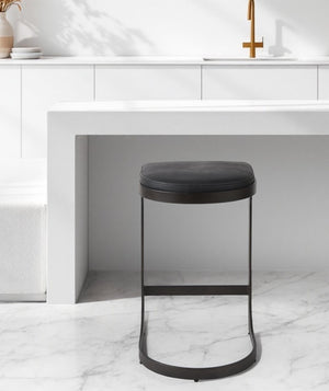 Homeroots 29" Black Iron Backless Bar Chair   393427