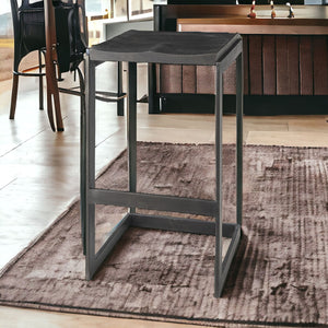 Homeroots 30" Black Solid And Manufactured Wood Backless Bar Height Bar Chair   393437