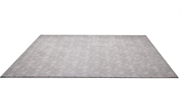 HomeRoots 4' Gray Distressed Diamonds Area Rug - Luxurious Soft Texture for Modern and Transitional Spaces 7' X 10' 393543