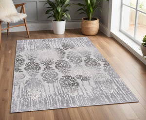 Homeroots 4' X 6' Gray And Ivory Damask Power Loom Area Rug  Polyester 393574