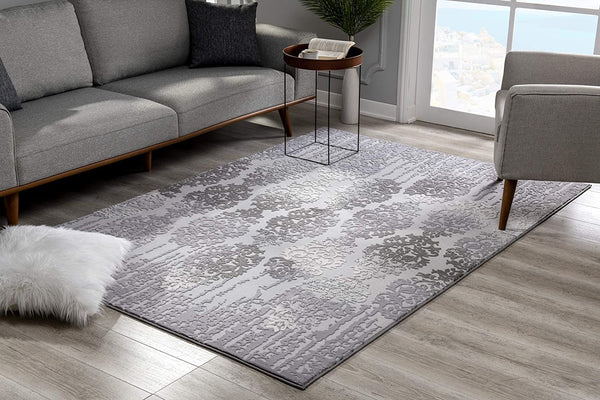 Homeroots 6' X 9' Gray Damask Power Loom Area Rug  Polyester 393576