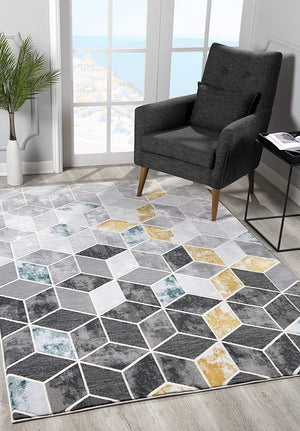 Homeroots 5' X 7' Gray Geometric Power Loom Area Rug  Polyester 393614