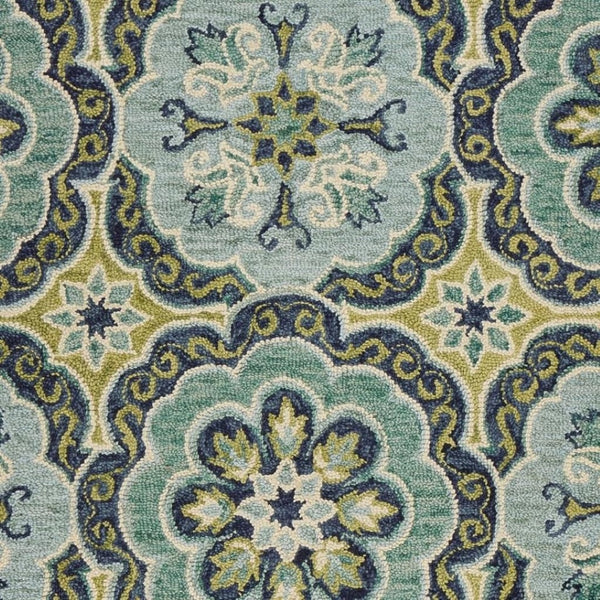 HomeRoots 8' Green Wool Geometric Area Rug - Hand-Tufted Comfort & Modern Style for Any Room Decor 8' x 10' 393631