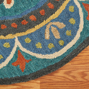 Homeroots 6' Blue Round Wool Geometric Hand Tufted Area Rug  Wool 393634