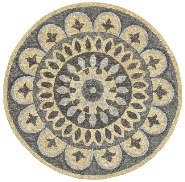 HomeRoots 6' Gray Wool Geometric Hand-Tufted Area Rug - Elevate Your Space with Timeless Texture and Style 6' Round 393638