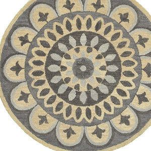HomeRoots 6' Gray Wool Geometric Hand-Tufted Area Rug - Elevate Your Space with Timeless Texture and Style 6' Round 393638