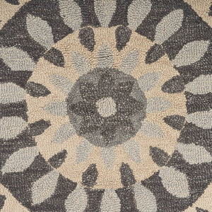 HomeRoots 6' Gray Wool Geometric Hand-Tufted Area Rug - Elevate Your Space with Timeless Texture and Style 6' Round 393638