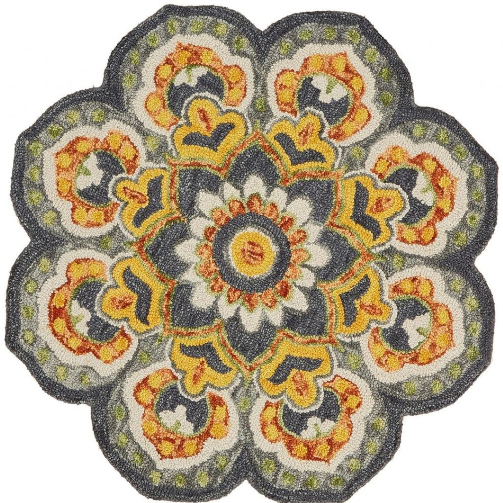 HomeRoots 6' Gray Wool Geometric Hand-Tufted Rug - Modern Design for Cozy Living Spaces and Stylish Décor 6' Round 393660
