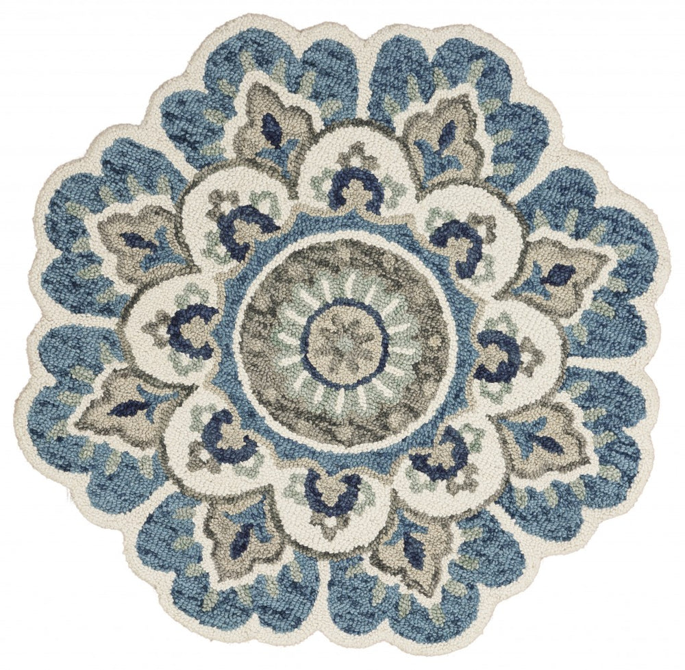Homeroots 4' Blue And Cream Round Wool Floral Medallion Hand Tufted Area Rug Ivory Wool 393675