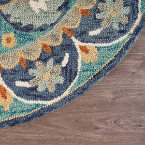 Homeroots 6' Blue And Green Round Wool Floral Hand Tufted Area Rug  Wool 393684