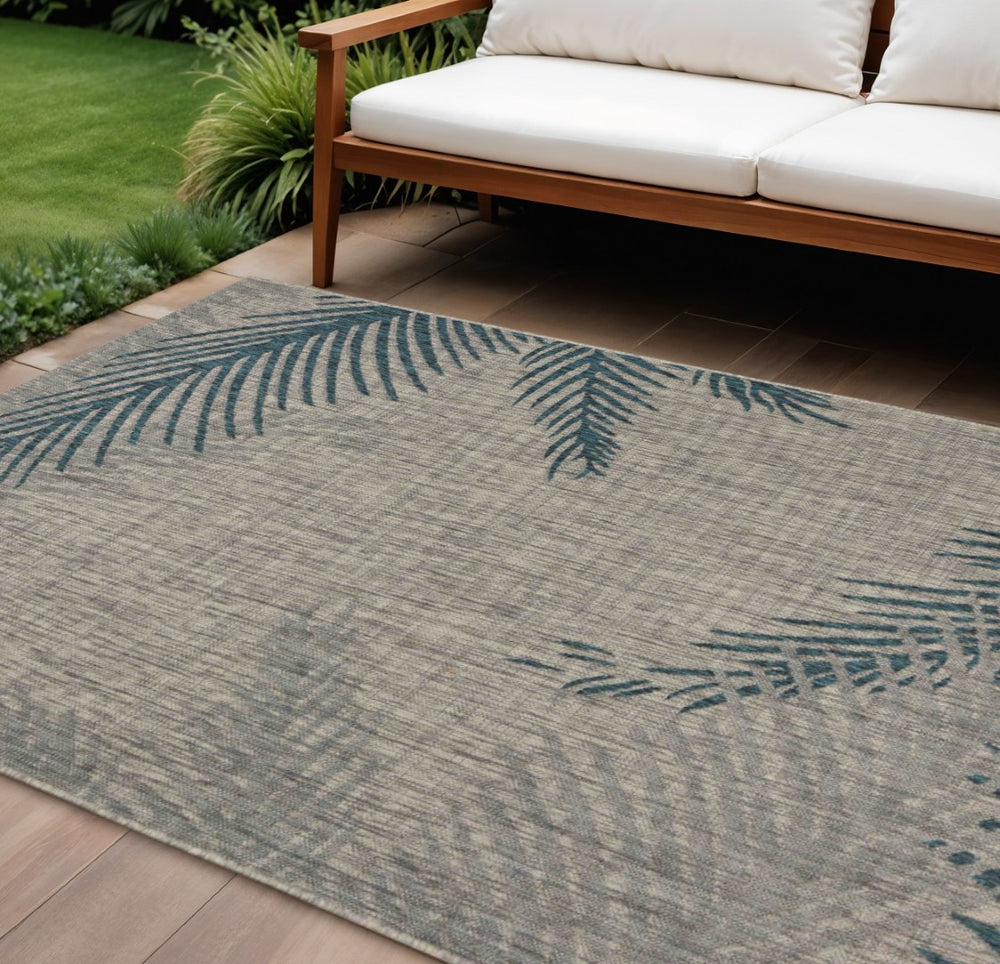 HomeRoots 8' Gray Indoor Outdoor Area Rug - Stylish Floral Design, Durable & Easy-Clean for High-Traffic Areas 8' X 9' 393731