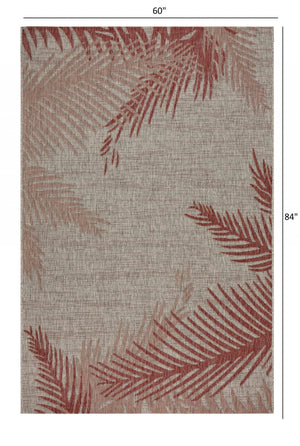Homeroots 5' X 7' Beige Floral Indoor Outdoor Area Rug Red Polypropylene 393732