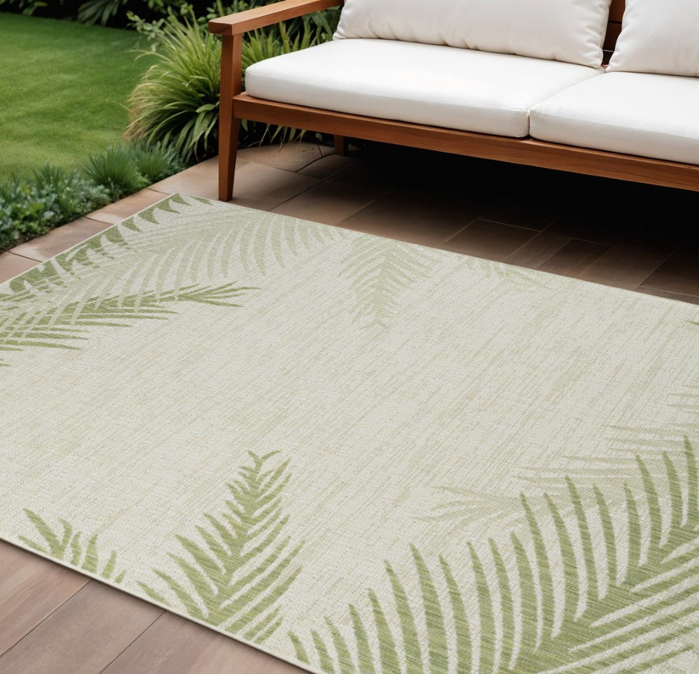 HomeRoots 8' Beige Indoor Outdoor Area Rug - Elegant Floral Design, Durable, Low-Maintenance for Any Space 8' X 9' 393736
