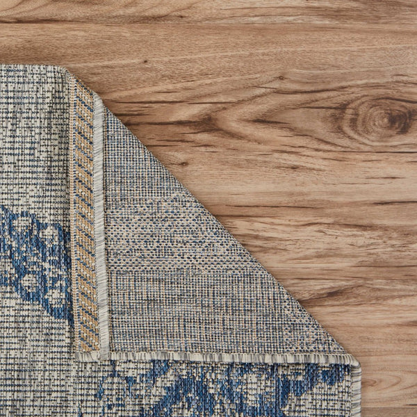 HomeRoots 8' Blue and Gray Starfish Area Rug – Durable Indoor-Outdoor Coastal Charm for Any Space 8' X 9' 393740