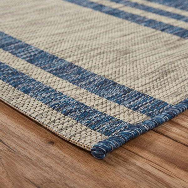 HomeRoots 8' Blue and Gray Indoor Outdoor Area Rug - Durable, Weather-Resistant Design for Versatile Spaces 8' X 9' 393748