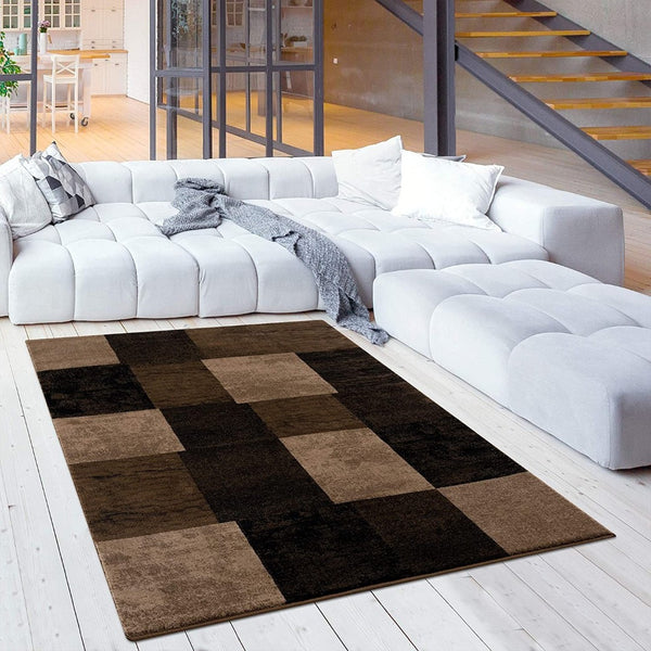 HomeRoots 10' Brown Checkered Power Loom Runner Rug - Stylish, Durable Olefin Design for High-Traffic Areas 4' X 6' 393786