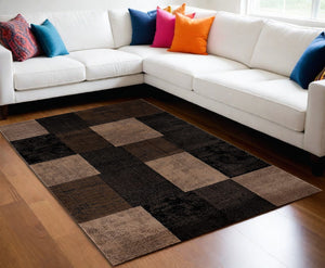 Homeroots 6' X 9' Brown Checkered Dhurrie Area Rug  Polypropylene 393788