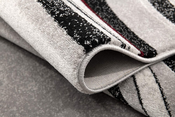 Homeroots 4' X 6' Gray Abstract Power Loom Area Rug  Polypropylene 393815