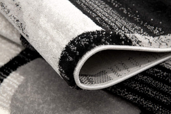 Homeroots 4' X 6' Gray Blocks And Rings Area Rug  Olefin 393969