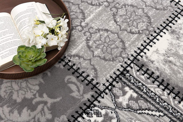 Homeroots 10' Grey Patchwork Power Loom Runner Rug  Olefin 393973