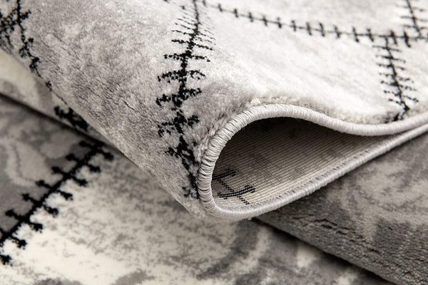 Homeroots 10' Grey Patchwork Power Loom Runner Rug  Olefin 393973