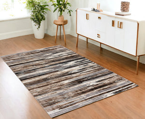 Homeroots 4' X 6' Gray And Brown Abstract Distressed Area Rug  Polypropylene 393992
