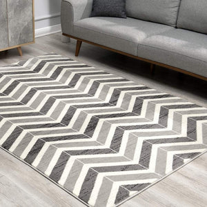 HomeRoots 13' Gray and Ivory Chevron Runner Rug - Modern Distressed Design, Soft and Stain-Resistant for Homes 4' X 6' 394034
