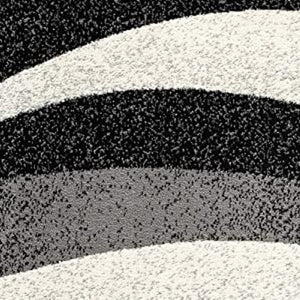 HomeRoots 10' Elegant Black Gray White Marble Effect Power Loom Runner Rug for Stylish Hallways & Spaces 3' x 20' 394051