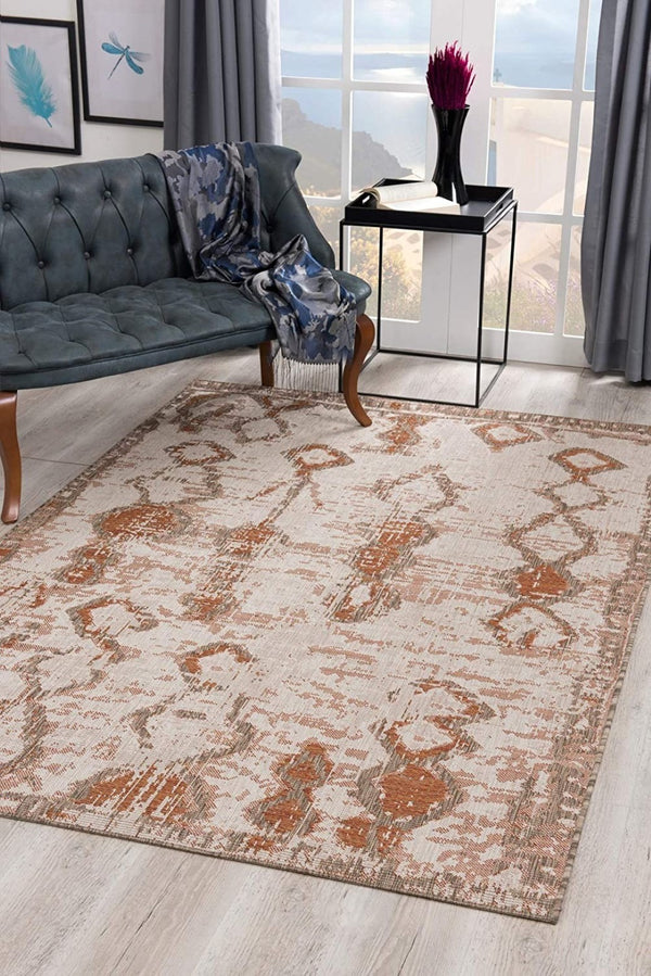 HomeRoots 5' Beige and Brown Abstract Area Rug – Modern Design for Living Rooms, Dining Spaces, and More 5' x 8' 394104