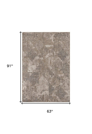 HomeRoots 5' Gray and Ivory Abstract Area Rug - Modern, Durable, and Easy-Care for Stylish Living Spaces 5' X 7' 394124