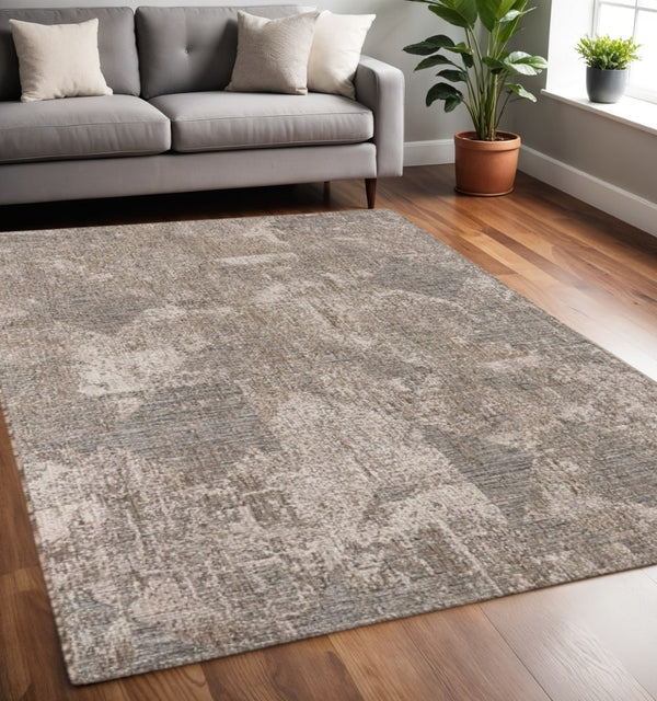 HomeRoots 5' Gray and Ivory Abstract Area Rug - Modern, Durable, and Easy-Care for Stylish Living Spaces 5' X 7' 394124
