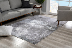HomeRoots 5' Blue Abstract Area Rug - Contemporary Power Loom Design for Modern Homes with Plush Comfort 5' X 7' 394157