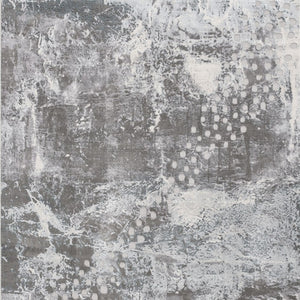 HomeRoots 5' Blue Abstract Area Rug - Contemporary Power Loom Design for Modern Homes with Plush Comfort 5' X 7' 394157
