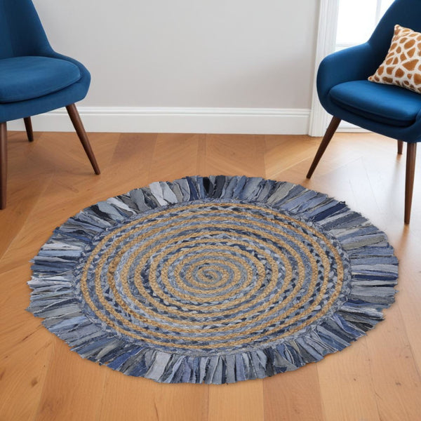 HomeRoots 6' Hand-Woven Beige and Blue Abstract Geometric Area Rug - Artisan Crafted for Timeless Style 6' Round 394190