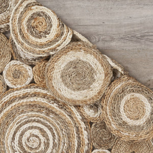 HomeRoots 5' Natural Jute Hand Braided Area Rug - Eco-Friendly, Durable Charm for Coastal and Farmhouse Styles 5' X 5' Novelty 394211