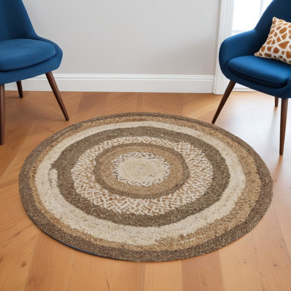 HomeRoots 6' Beige Jute Rug - Hand-Braided Geometric Design for Stylish Warmth in Living Spaces and More 6' Round 394217