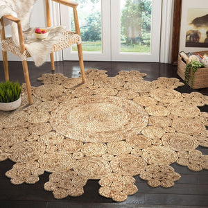 Homeroots Dazzling Concentric Natural Boutique Jute Rug  Jute 394224