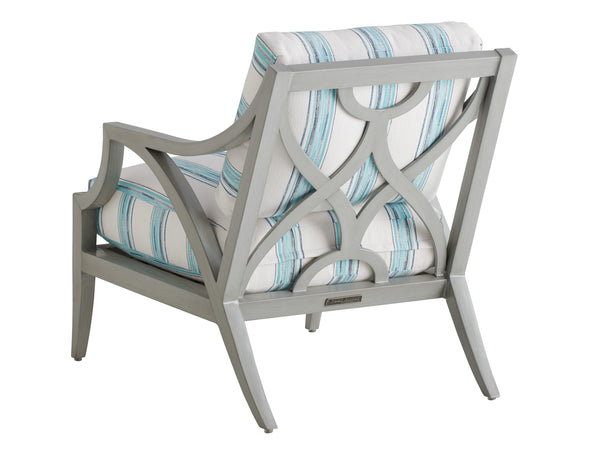 Lexington Tommy Bahama Outdoor 3945-11-40 Elegant Lounge Chair For Outdoor Living - Stylish, Durable Design For Relaxation & Entertaining Gray  3945-11-40
