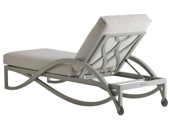 Lexington Tommy Bahama Outdoor 3945-75-40 Chaise Lounge - Elegant Outdoor Seating With Artisan Finish For Luxurious Alfresco Living Gray  3945-75-40