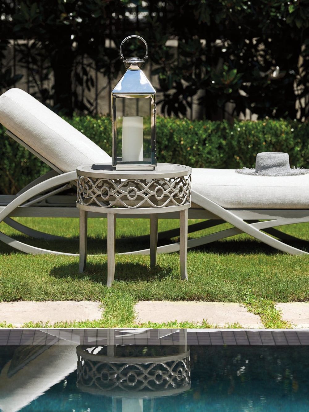 Lexington Tommy Bahama Outdoor 3945-957 Elegant Round End Table For Outdoor Living - Durable Aluminum With Artisan Finish Gray  3945-957