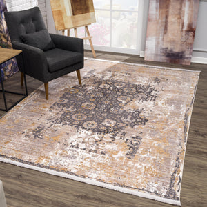 Homeroots 4' X 6' Gray And Ivory Oriental Power Loom Area Rug  Polyester 394870