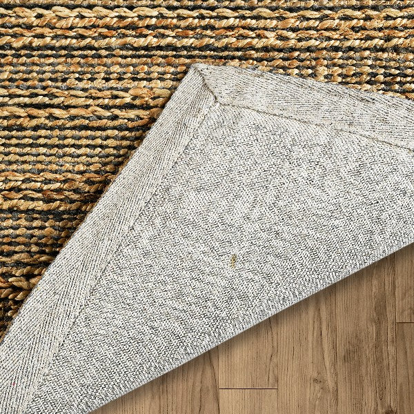 Homeroots 9' X 12' Natural Hand Woven Area Rug  Jute 395138